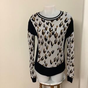 Wilfred Free Sweater w Cashmere 10%. Fits size Small